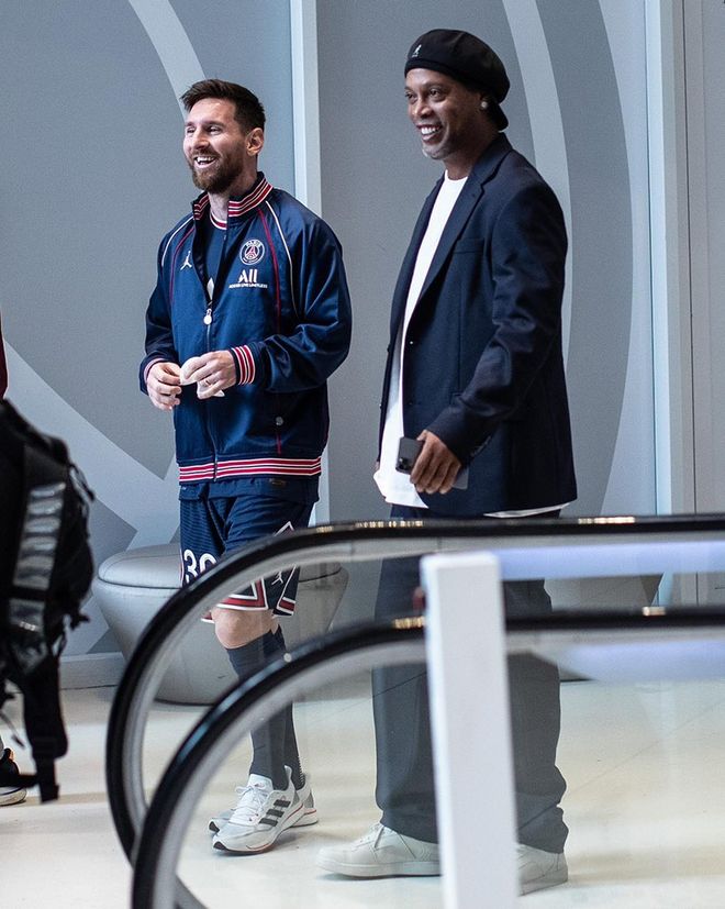 乐鱼入口 -包含转折点！圣安东尼奥马刺队长鼓劲，法甲赛前攻防权衡，态度坚定，控场能力受关注的词条